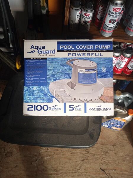 Pool Cover Pump Brand New 130 Or BO