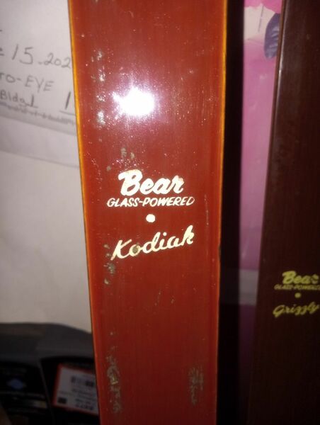 Bear Kodiak And Grizzly Bows Vintage