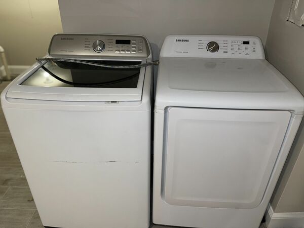 SAMSUNG WASHER AND GAS DRYER