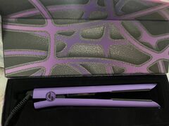 Pin Straight Flat Iron