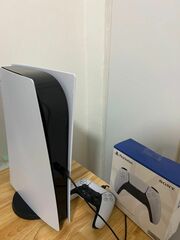 PS5 + CONTROLLER *NEW*