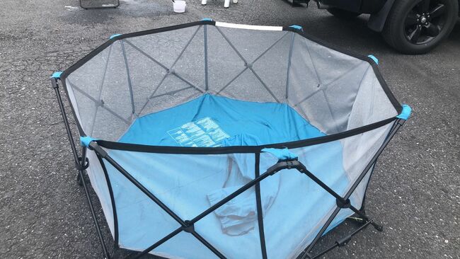 Folding kids playground