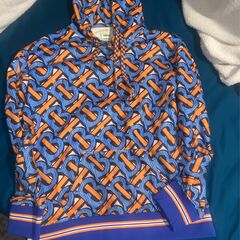Burberry Hoodie M 200$