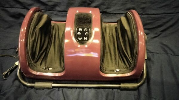 Best Choice Products Foot Massager Machine, Therapeutic Reflexology Massager w/ High-Intensity Rollers