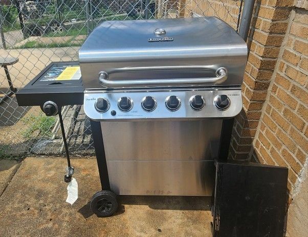 Char-broil Performance GRILL