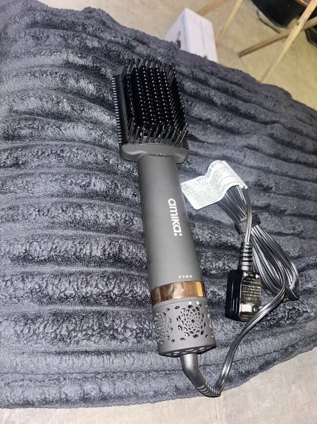 Amika 2in1 Hair Dryer