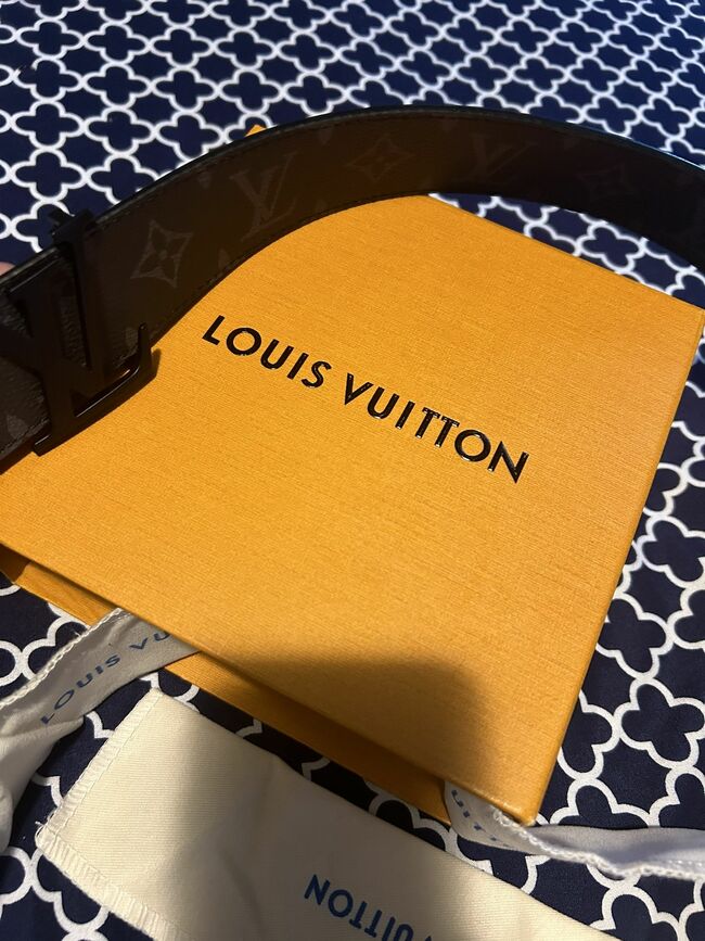 Louie V Belt