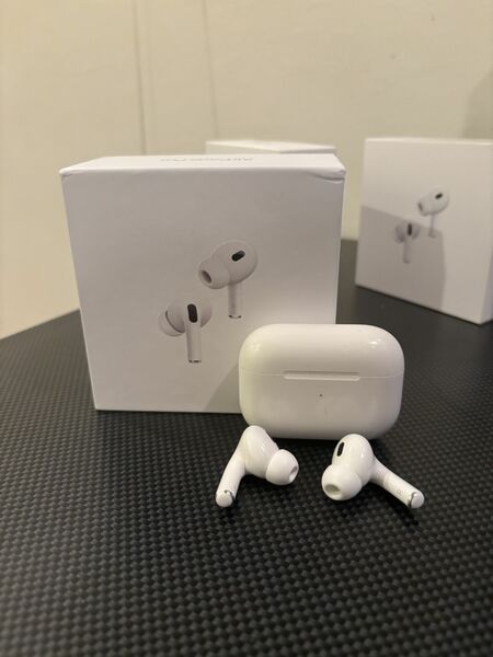 AirPods