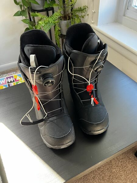 burton MOTO boots 11.5