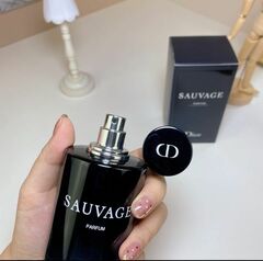 SAUVAGE DIOR