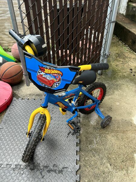 Toddler Hotwheels Bike