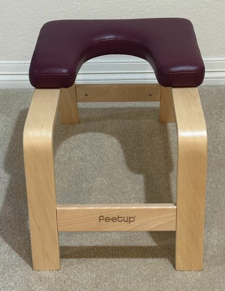 Feetup Yoga Trainer - New