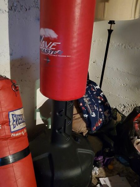 Kick Boxing Stand