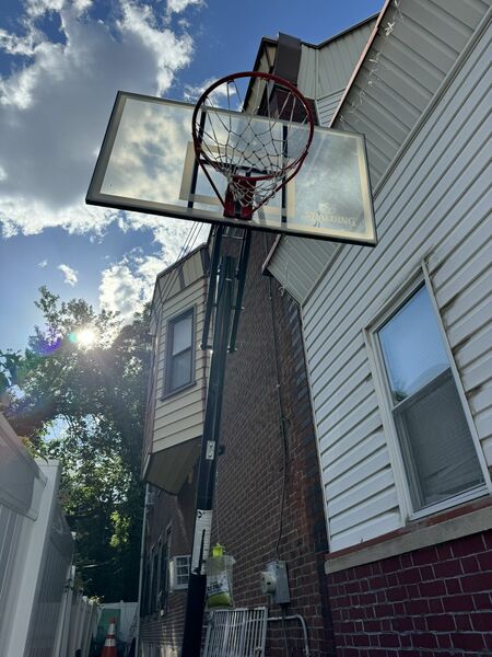 Spalding Basketball Hoop