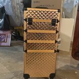 Makeup/cosmetology Case