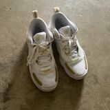 Donovan Mitchell Basketball Shoes