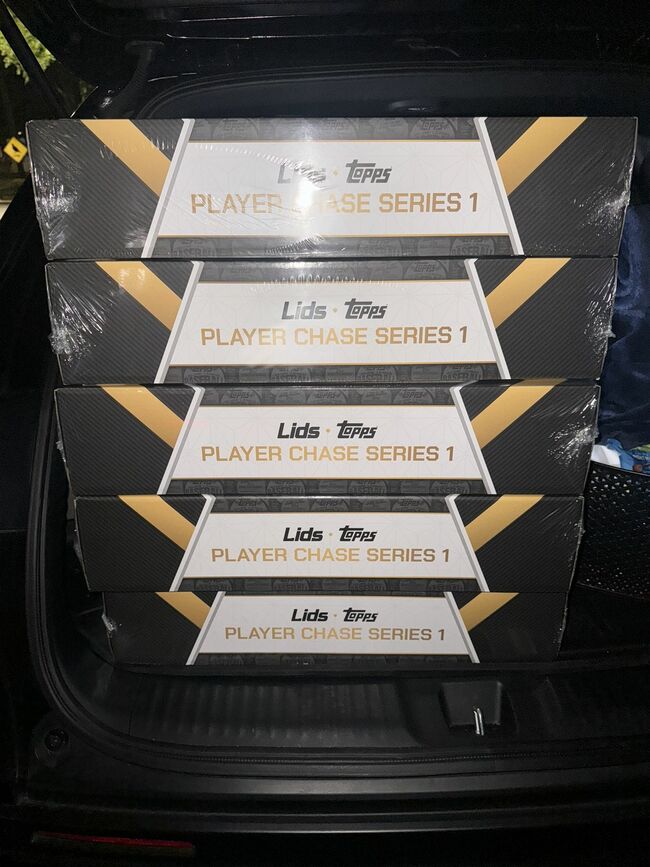 Topps X Lids Player Chase Series 1