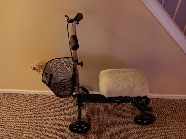 Knee Scooter
