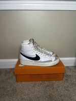 W Blazer Mid ‘77