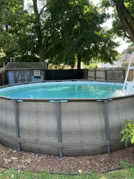 Pool 18’ Round