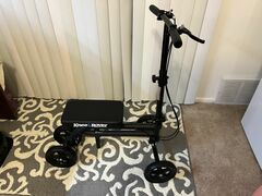 KneeRover Knee Walker.