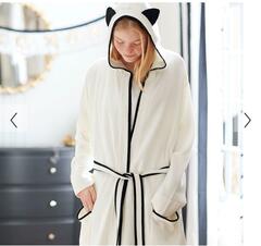 Pottery Barn Emily & Meritt knit cat robe