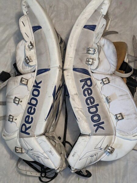 Reebok Larceny 31"+1 Goalie Pads