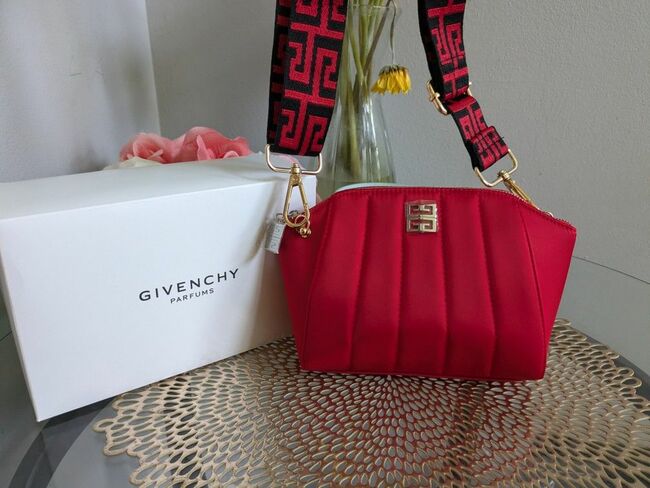 Givenchy Pouch