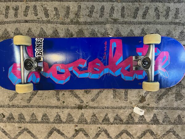 Skateboard 7.5