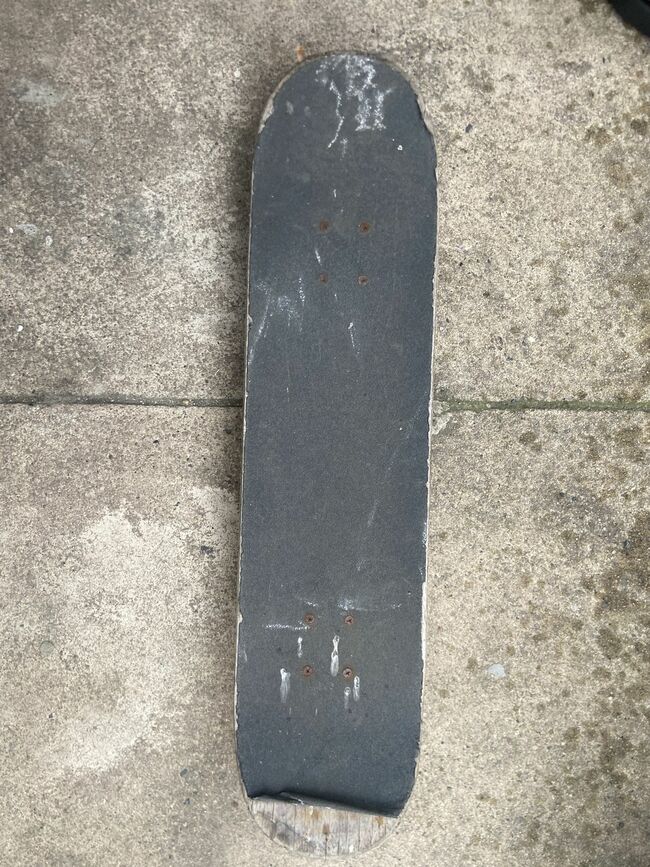 Skateboard