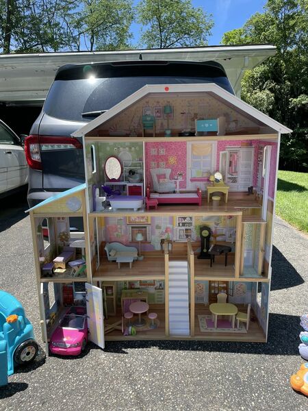 Doll House