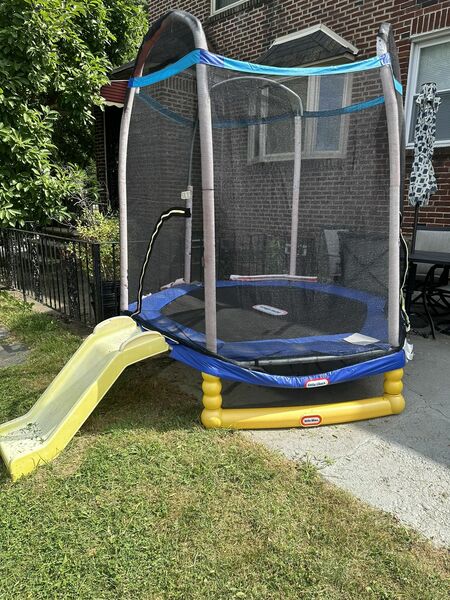 Kids Trampoline And Slide