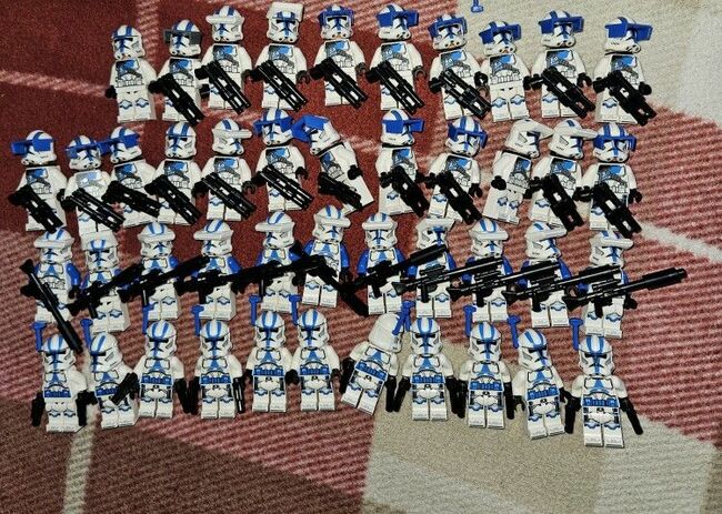 Lot Of 111 Clone Troopers