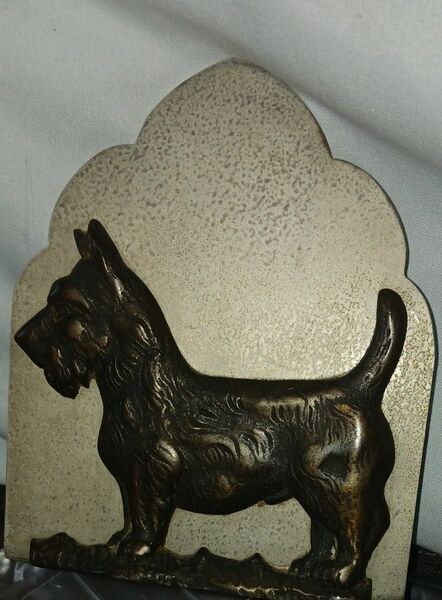 SCOTTISH TERRIER BOOK ENDS (2)