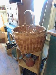 Vintage Mid Western Native Basket