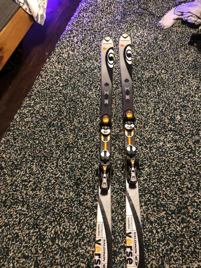 Salomon Skis